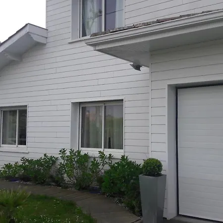 La Maison Blanche Bed and breakfast